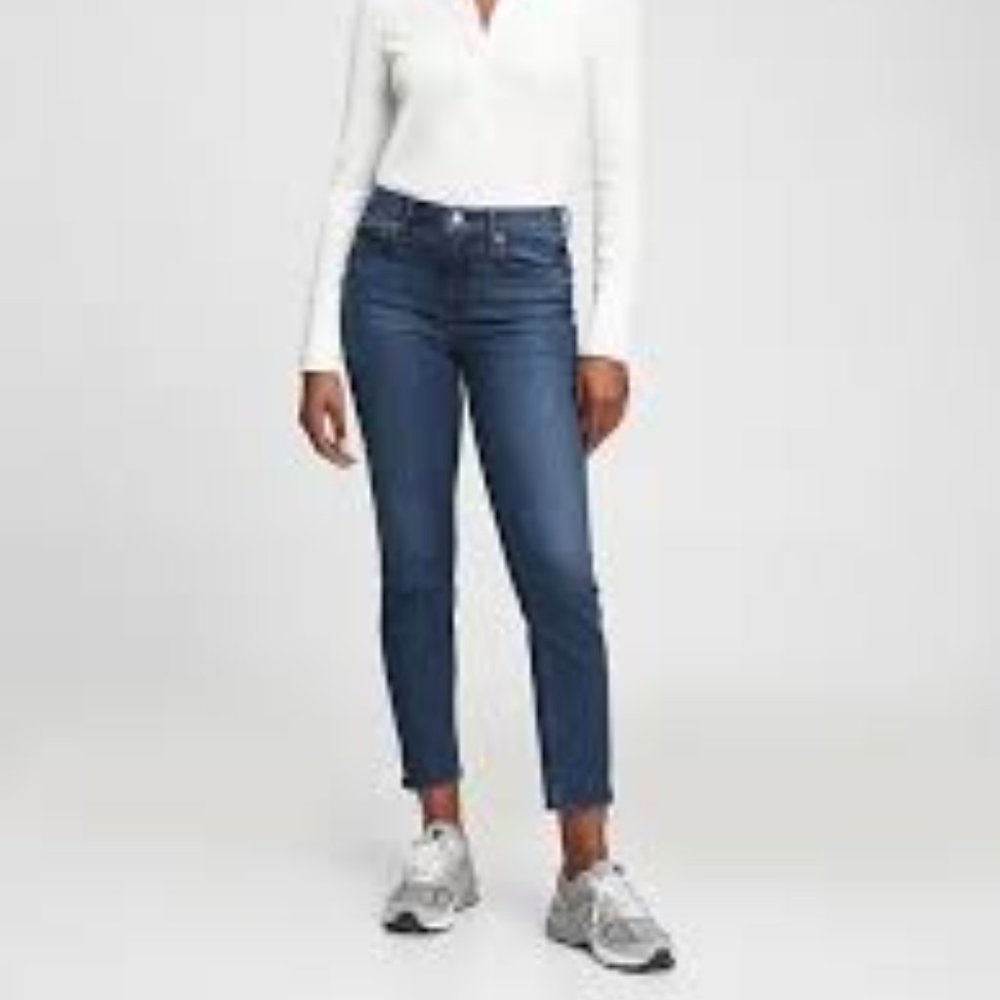 NWT Gap Mid Rise Slim Jeans Size 20